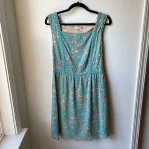 Chelsea & Violet Lace Mini Dress in Aqua and Cream